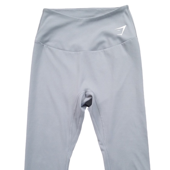 Gymshark Training 7/8 Cropped Gray Leggings Size Small - Picture 2 of 9